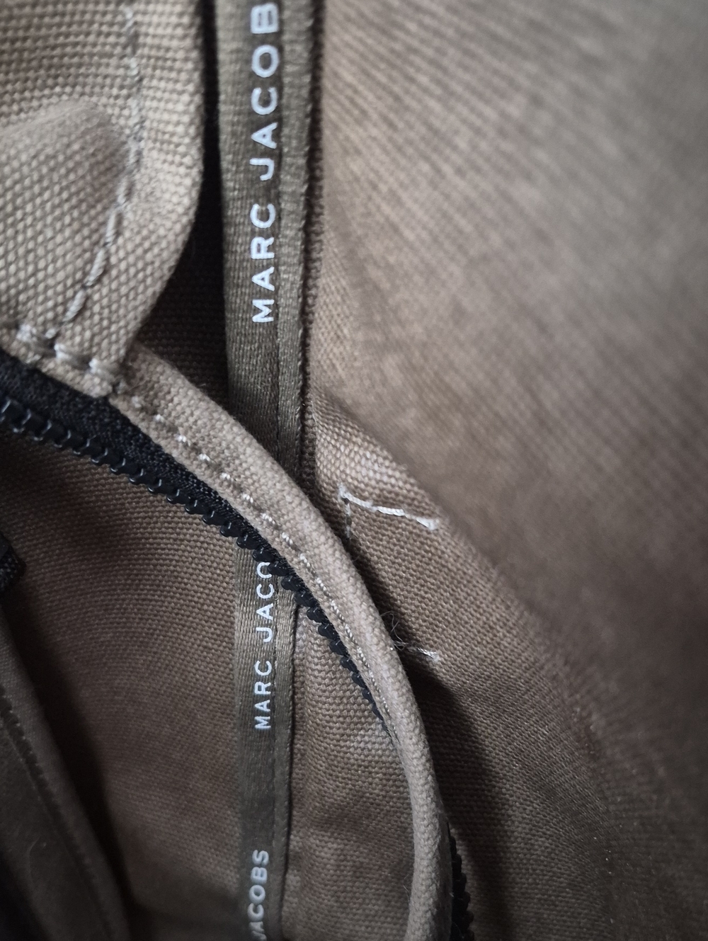 Marc Jacobs The Medium/large Tote Bag Canvas Khaki - Picture 9 of 13